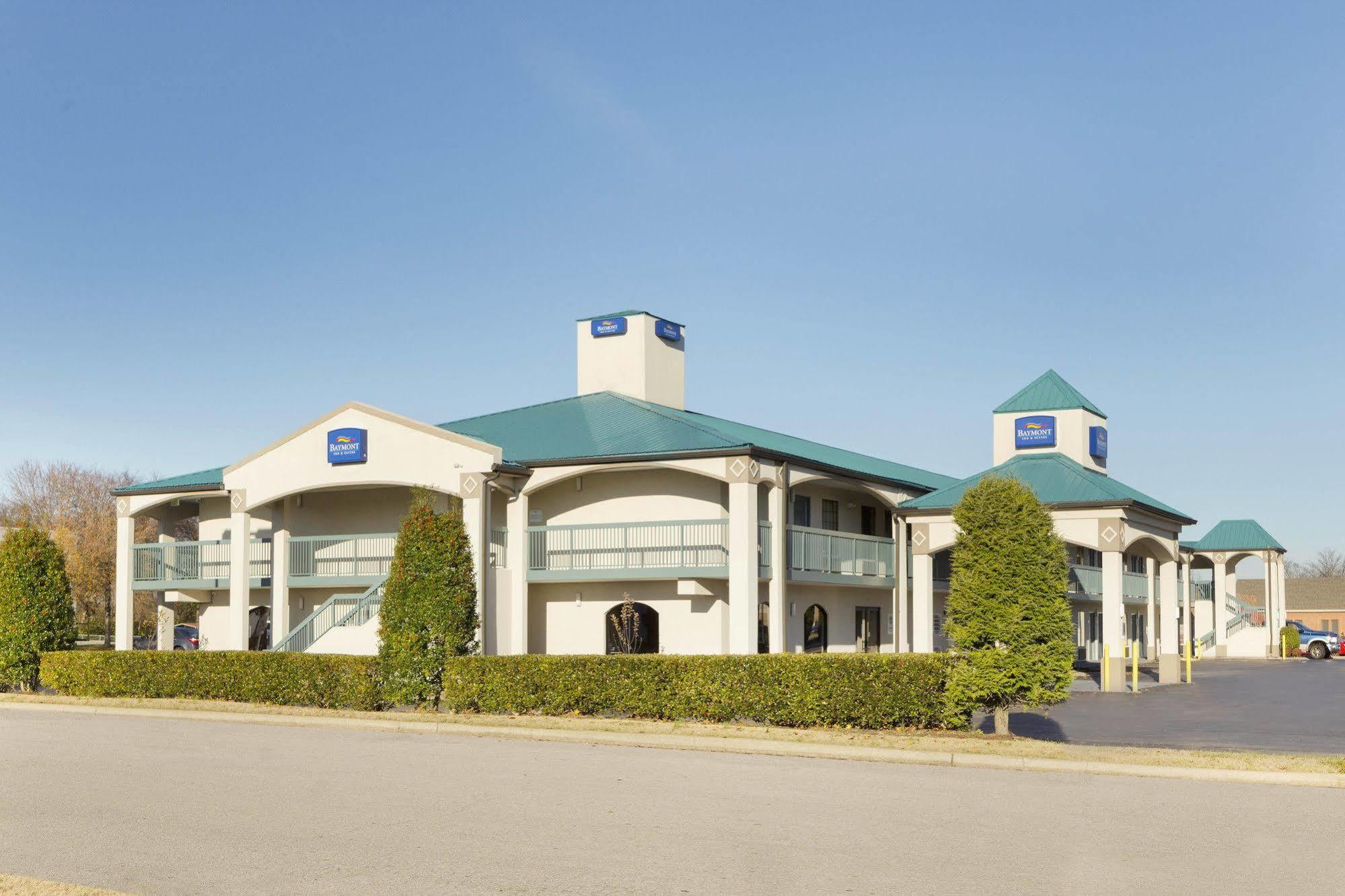 Baymont By Wyndham Gallatin Exterior photo